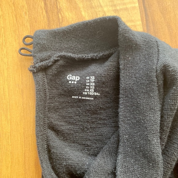 Black mock neck shirt - Picture 6 of 6